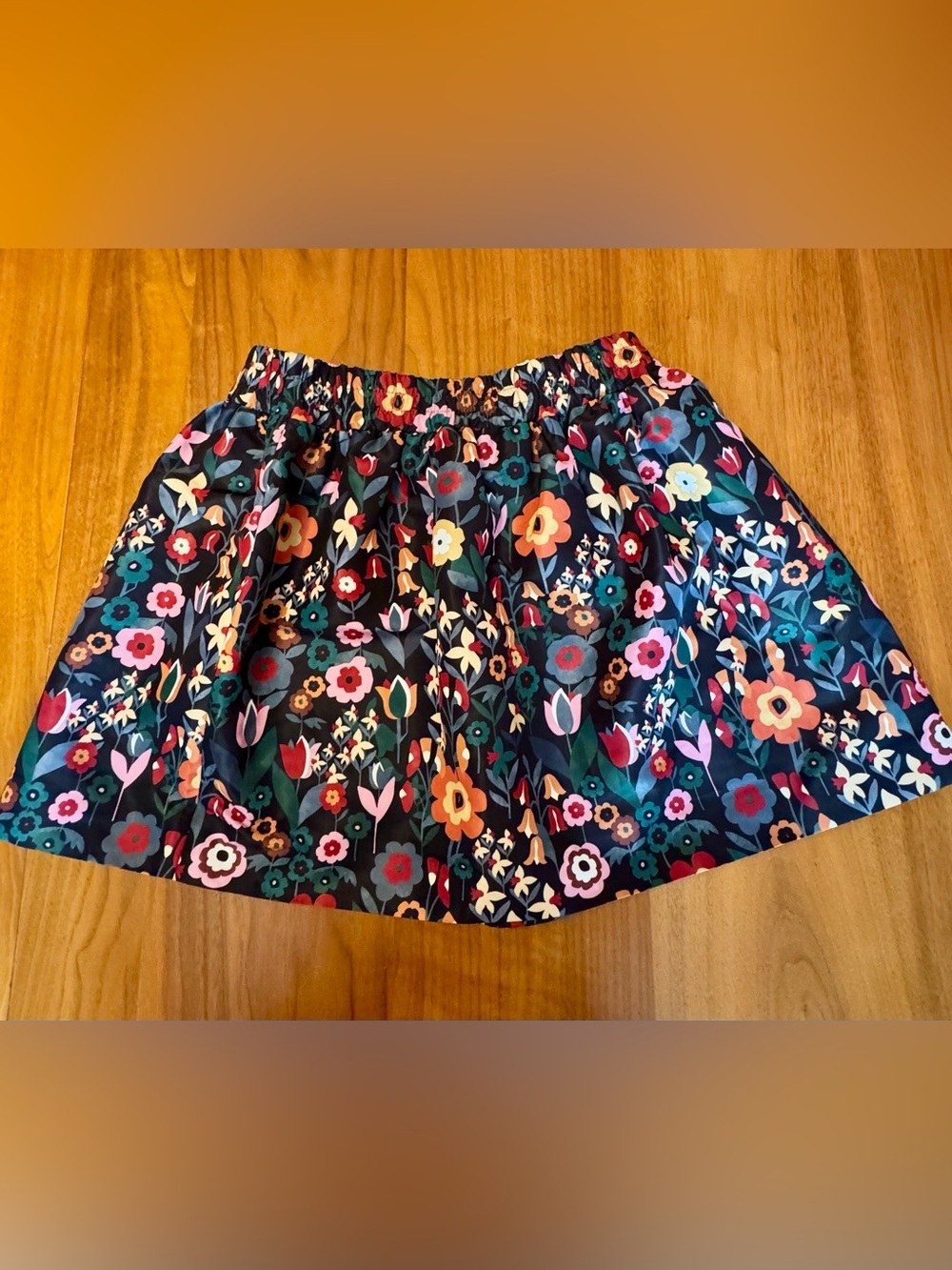 RED Valentino Black Floral Taffeta  Elastic Waist Mini Skirt, Size 40